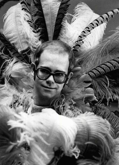 Elton_john_rock_music_awards_1975